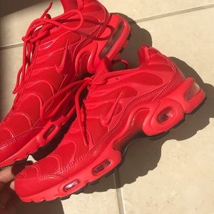 Red Nike Air Max plus ‘light Crimson’ sneakers